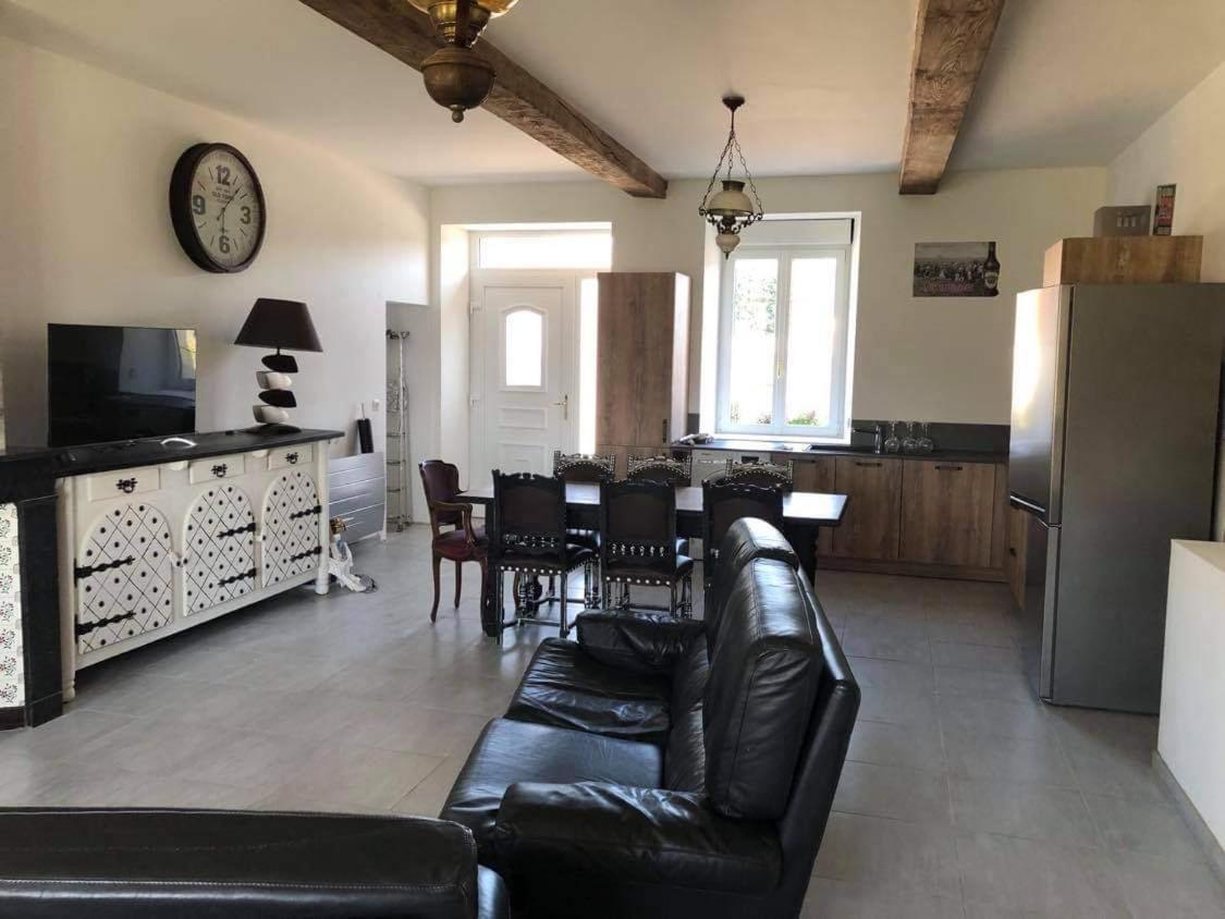 Aux Doux Logis Villa Gouy-Saint-Andre Exterior photo